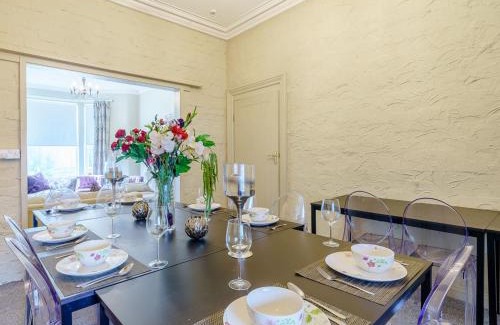 South Shore House | The Kings Landing Spa
