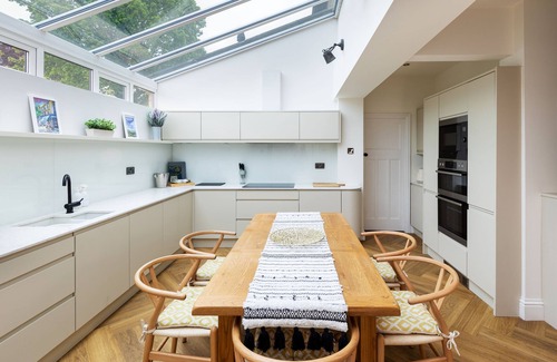 Ilkley Cottage | The Kingsway - a house that sleeps 5 guests in 3 bedrooms