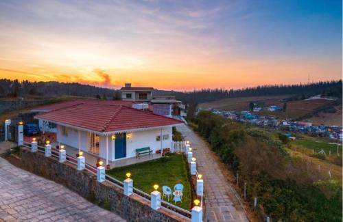 Kandal Hotel | The Lake Hosue Ooty