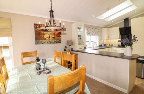 Grantham Cottage | The Lake House