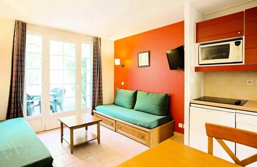 Monflanquin Apartment | The Lake residence - maeva Home - Selection 1 bedroom apartment (5 people)