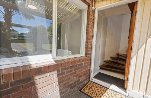 Paynesville House | The Lake Villa