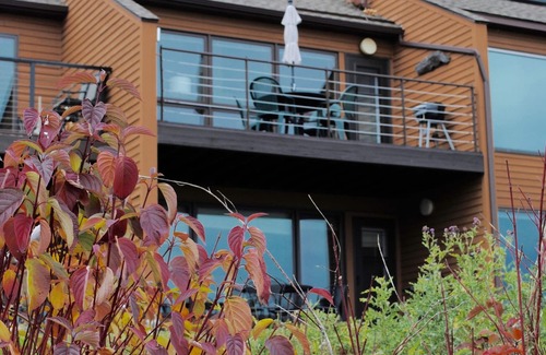 Two Harbors Condo | The Lakehomes at Superior Shores #93