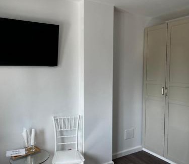 Snagov House | The Lakehouse Snagov Near Therme