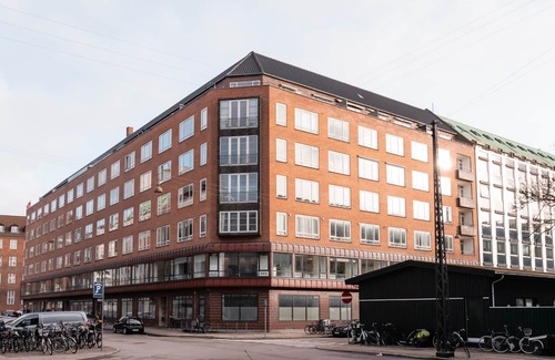 København V Apartment | The Lakes Studio by Daniel & Jacob's