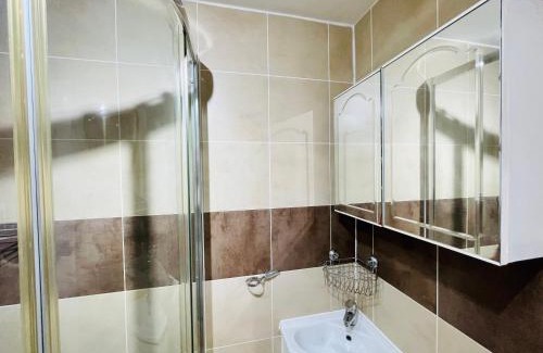 Clayhall House | The Lakeside Redbridge