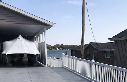 Simonton Lake Apartment | The Lakeview Retreat