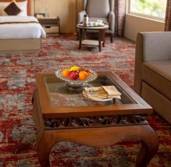 Mathura Hotel | The Lalita Grand Mathura- Vrindavan