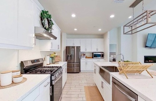 Lancaster House | The Lancaster Gem!nn