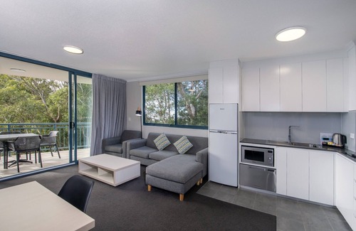 Nelson Bay Hotel | The Landmark Resort Nelson Bay