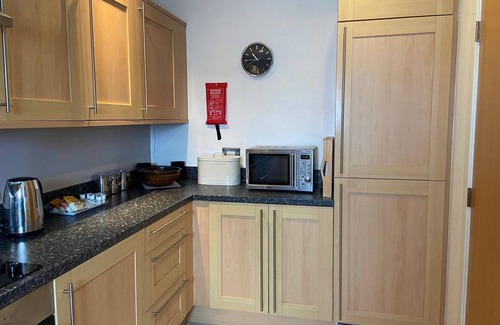 New Forest District Apartment | The lantern, 2 Bedroom Apartment Hythe Southampton