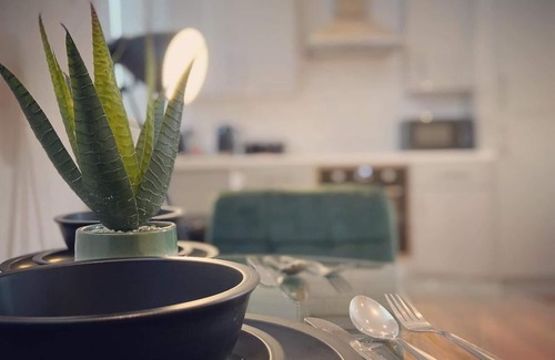 Bradford Apartment | The Law House By The Opulence