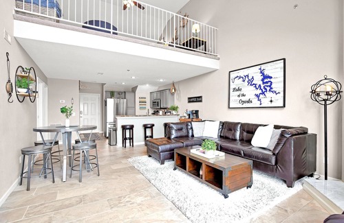 Osage Beach Condo | The Ledges Sleeps up to 12