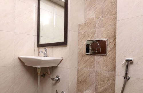Mount Abu Hotel | The Leef Inn
