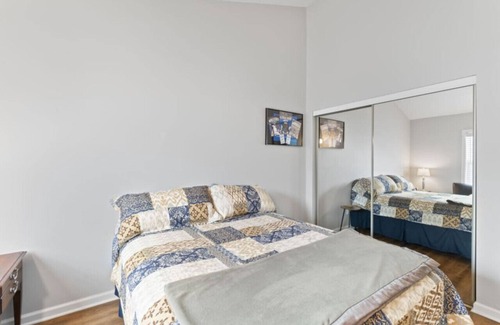 Lenexa House | The Legendary Lenexa