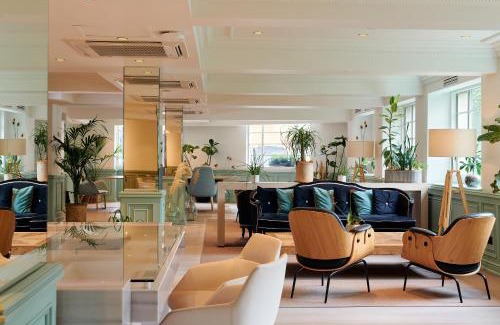 Euston Hotel | The Level at Melia White House