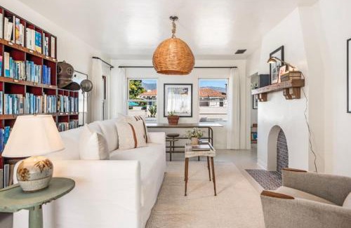 West Beach Apartment | The Library Suite - The Marlowe Boutique Hotel