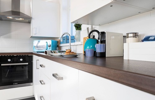 Barrow-in-Furness Cottage | The Lighthouse Hide
