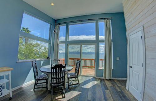 Homer Apartment | The Lighthouse