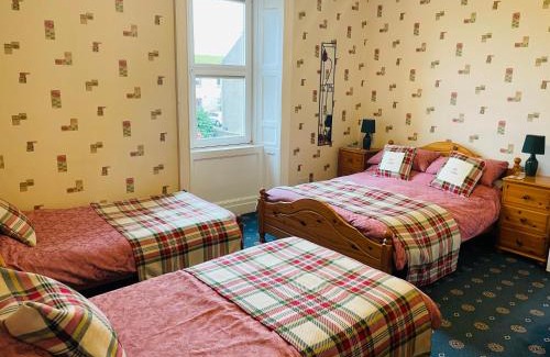 Montrose House | The Limes Guest House