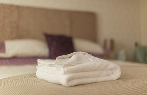 Eastleigh Apartment | The Linhay Eastleigh
