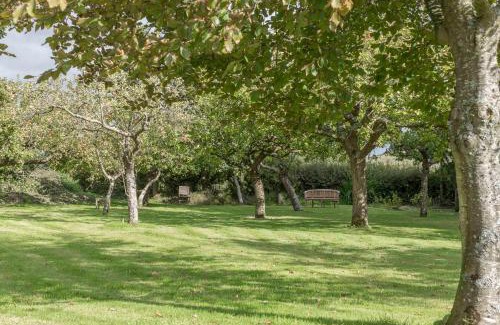 Eastleigh Apartment | The Linhay Eastleigh