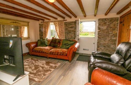 Holsworthy House | The Linhay
