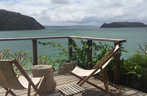 Great Mackerel Beach Cottage | The Little Black Shack