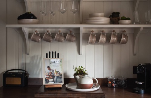 Lower Slaughter Apartment | The Little Barn | Cotswolds Holiday Let | 1 Bed & Sleeps 2