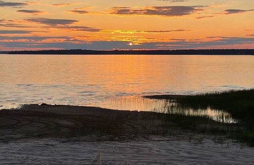 Whitewater Region House | The Little Blue Beach House, A Dream Cottage!