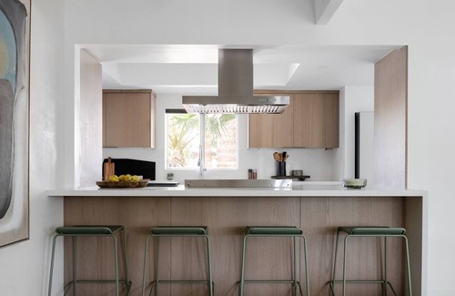 Sunmor House | The Livmor - Beautifully Remodeled Home