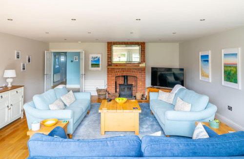 Holt House | The Lobster Pot