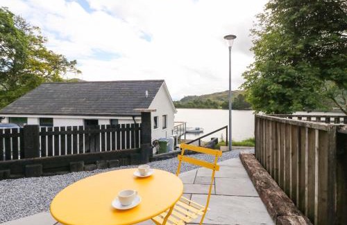 Glenfinnan House | The Lochside Shepherd