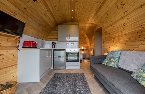 Leek Cabin | The Lodge at Brambles Farm - Sleeps 4, Hot Tub