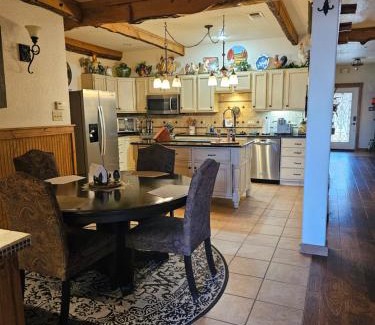 Weatherford House | The Lodge at Harmony Oaks