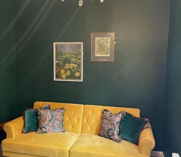 Norwich Bed & Breakfast | The Lodge at Salhouse