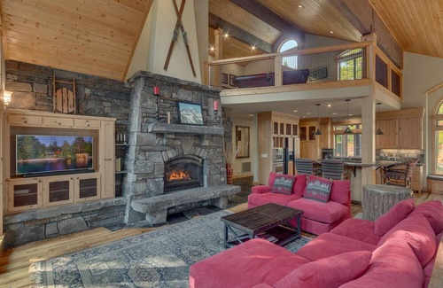 Truckee House | The Lodge at Swiss Lane - TLUXP