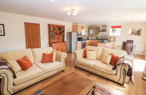 Combs House | The Lodge