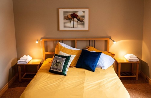 North Frontenac Resort | The Lodge - Myers Cave Resort