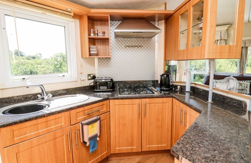 Llanelli Cottage | THE LODGE, pet friendly, country holiday cottage in Pontyates