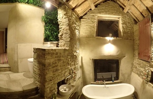 Coleford Cabin | The Lodge Rooms