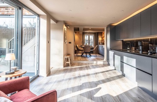 Saxmundham Apartment | The Lodge, Saxmundham