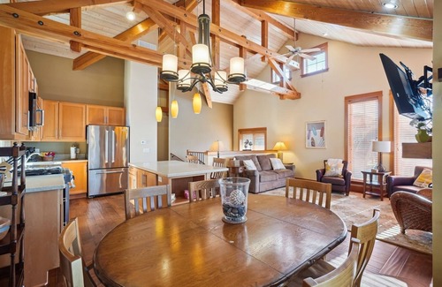 Tolovana Park House | The Lodges D2 - Beachcomber Vacation Homes