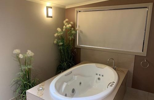 Halls Gap Villa | The Lodges Two