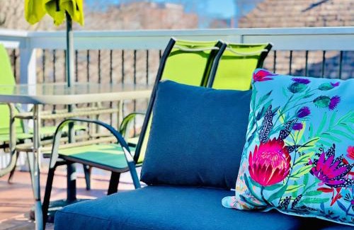 Queens Square Apartment | The Loft at Charlotte's Rose