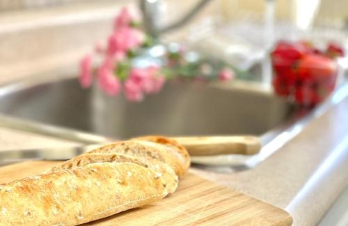 Queens Square Apartment | The Loft at Charlotte's Rose