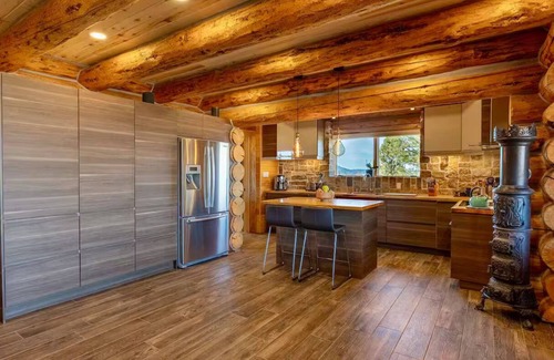 Pagosa Springs Apartment | The Log Homenn