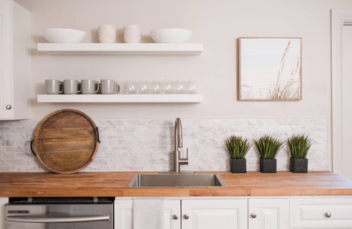 Prince Edward House | The Logan | Picton | 7 Bedrooms