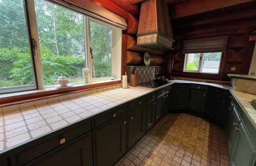 Knesselare House | The Loghouse between Ghent and Bruges