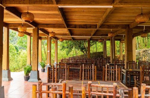 Nho Quan House | The Loli Hill Homestay